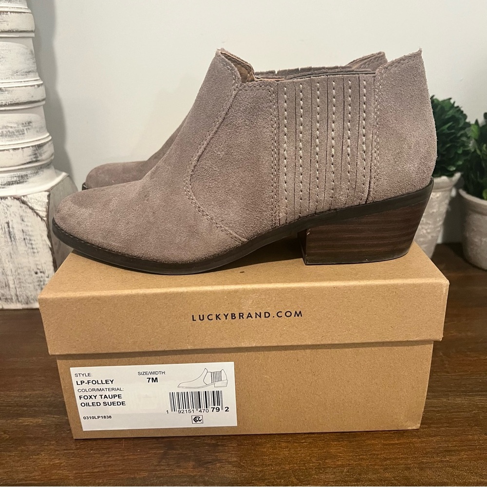 Lucky Brand Size 7 Women's Folley Taupe Oiled Suede Ankle Boots Western Boho
